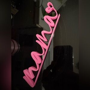 Pink 'Mama' Decorative Decor